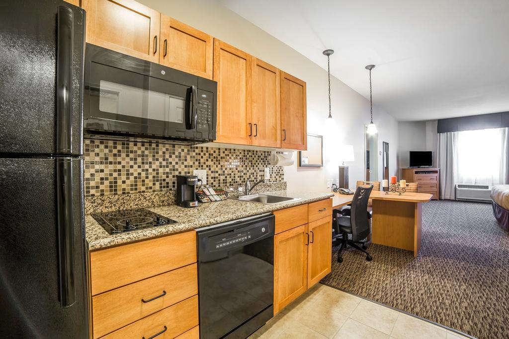 Mainstay Suites Sidney - Medical Center Buitenkant foto